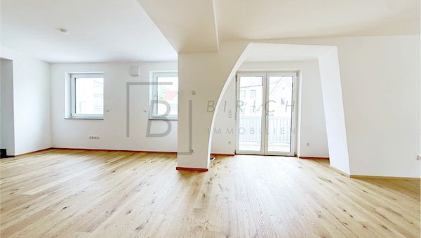 Familientraum – 4,5-Zimmer-Wohnung mit viel Platz  (1. OG)