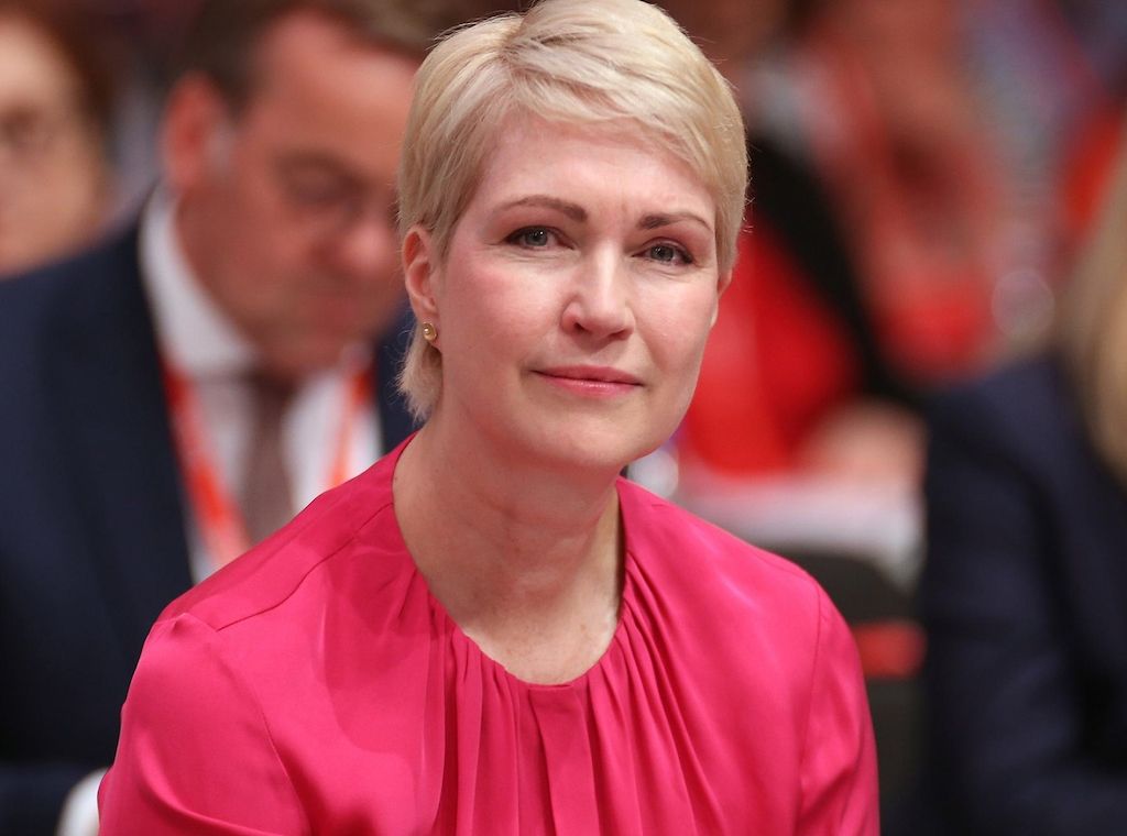 Schwesig lehnt Anhebung des Renteneintrittsalters ab