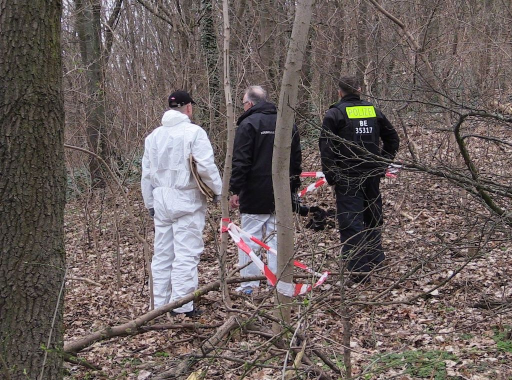 Berlin: Oberschenkel-Fund in Park - Fall bei «Aktenzeichen XY»