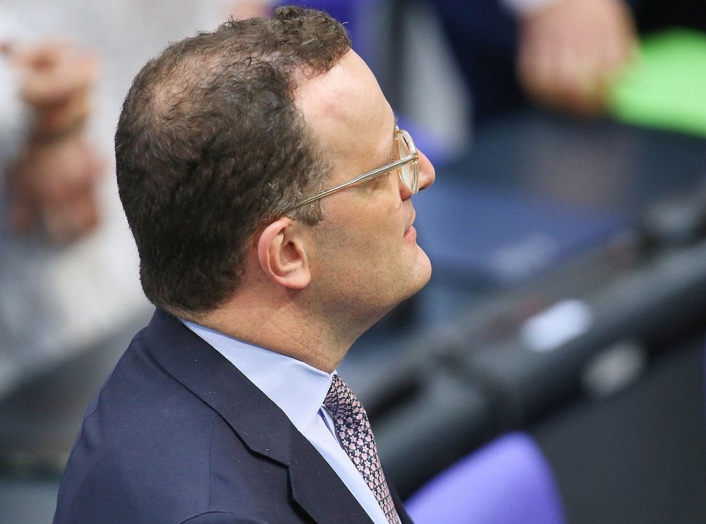 Haushaltsloch: Spahn schließt Steuererhöhungen aus