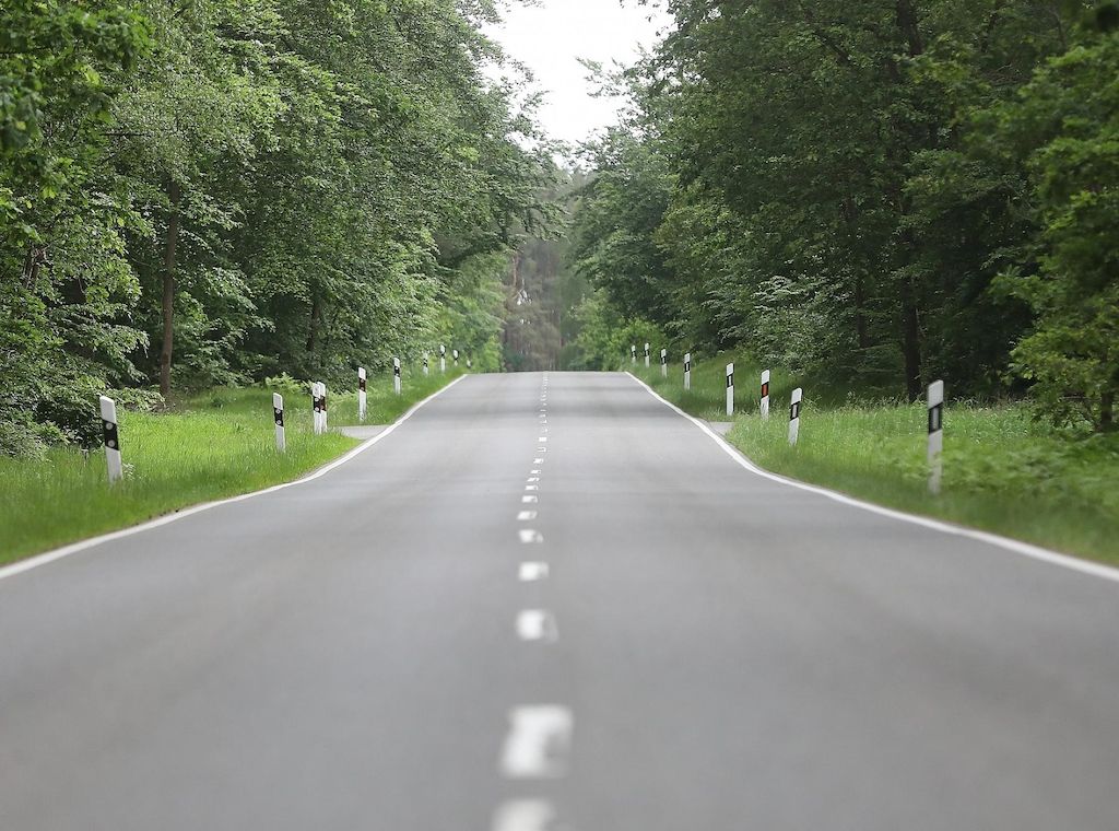 Polizei kontrolliert Geschwindigkeit und Aggression im Verkehr