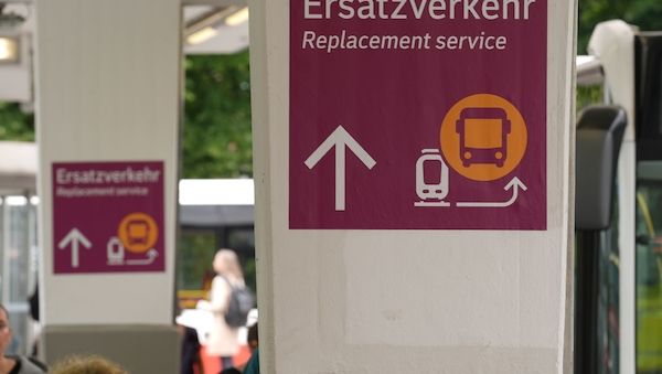 Streckensperrung Hamburg-Berlin: Ersatzverkehr angelaufen