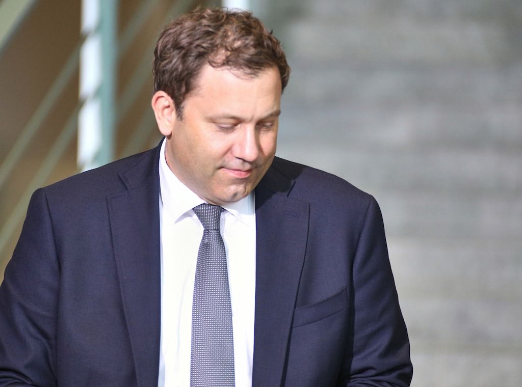 Insa: SPD und Grüne verlieren nach abgesagter Richterwahl