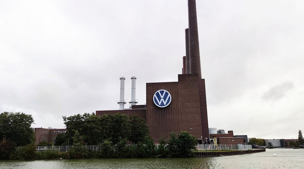 Bericht: VW baut Software-Gemeinschaftsunternehmen mit Rivian aus