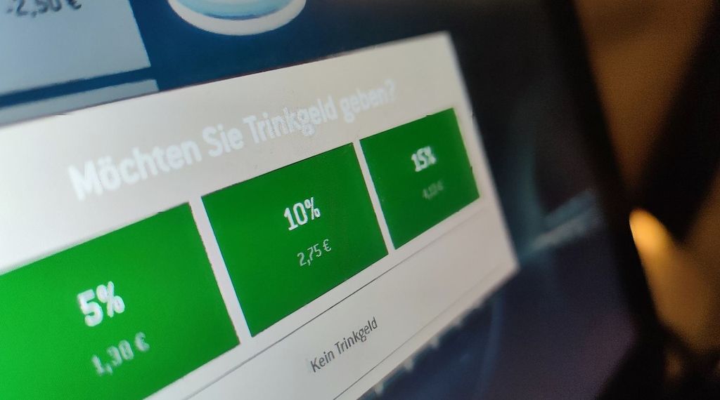 Kartenzahlungen nehmen stetig zu