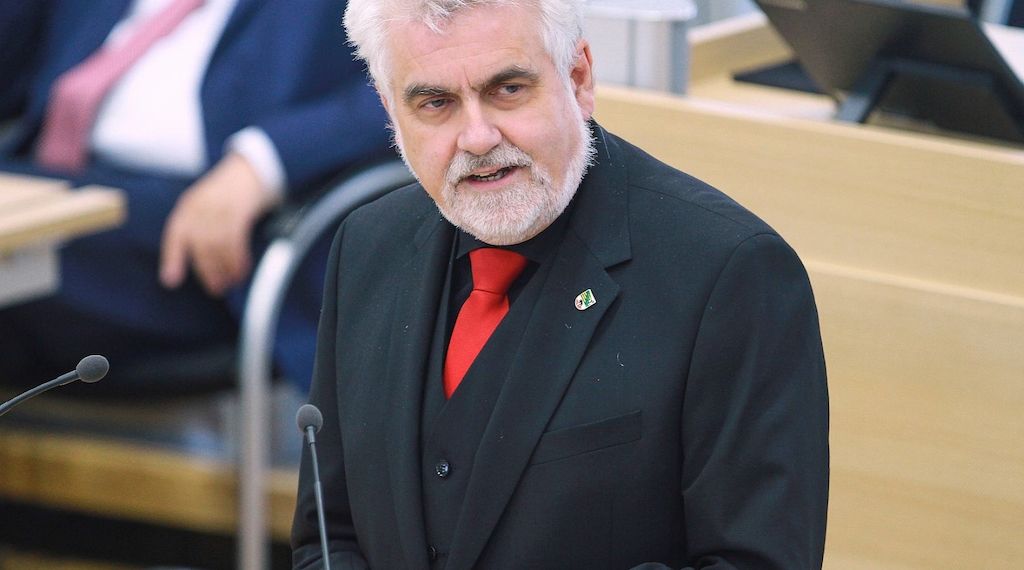 Sachsen-Anhalts Energieminister will mehr Freileitungen