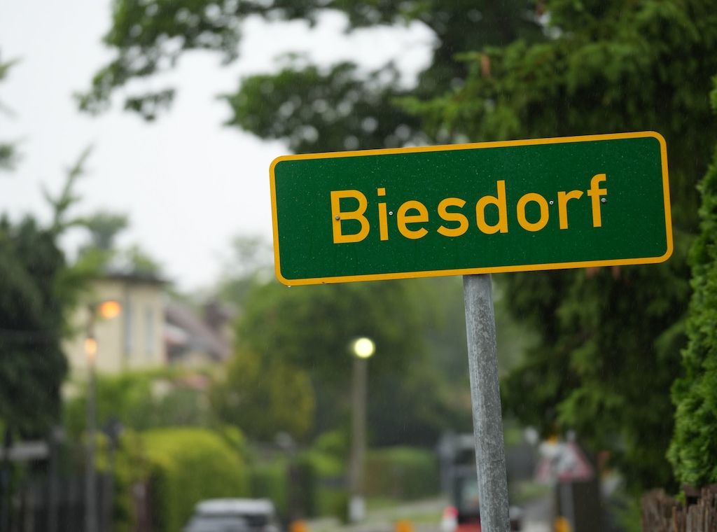 Wegen Ameisen: In Berlin-Biesdorf brennen durchgehend die Laternen