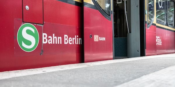 Sechs S-Bahnlinien unterbrochen: Bahn bietet Pendelverkehr an