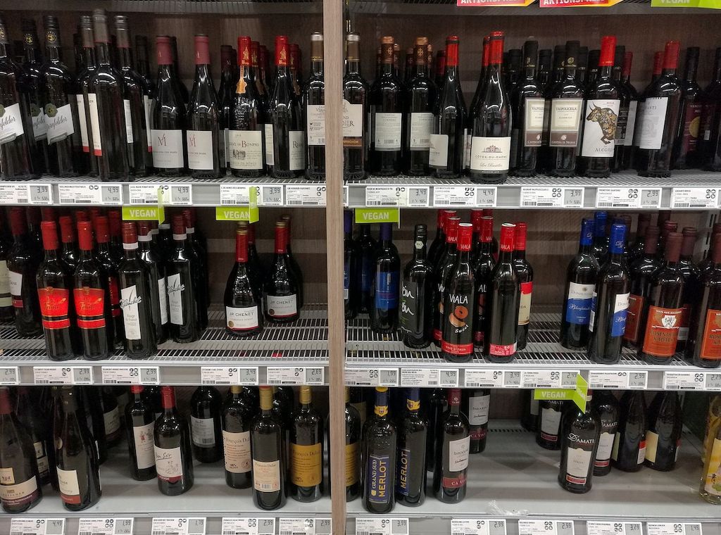 Gesundheitspolitiker offen für höhere Alkohol-Altersgrenze