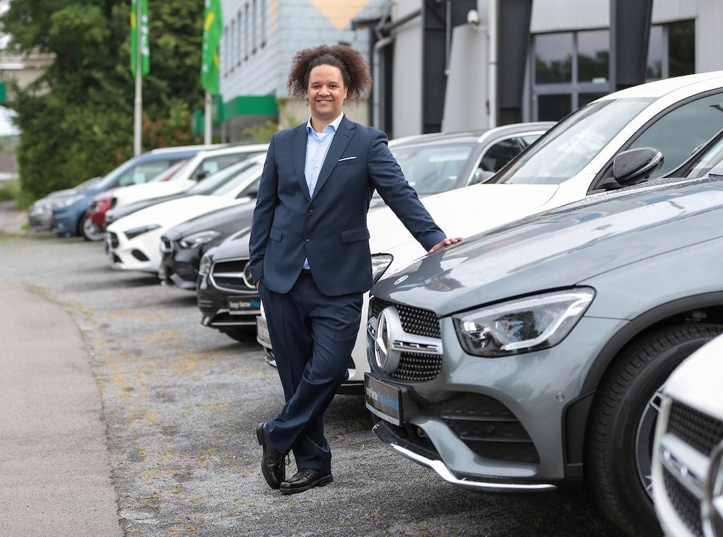 Automobilvertrieb 2.0: Wie Rosolski den Erfolg von Autohäusern neu definiert