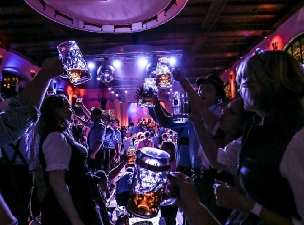11 Mai: Die fescheste Trachtenparty "Nacht der Tracht" feiert Jubiläum