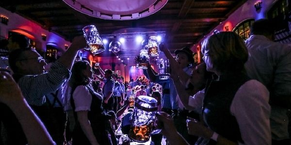 11 Mai: Die fescheste Trachtenparty "Nacht der Tracht" feiert Jubiläum