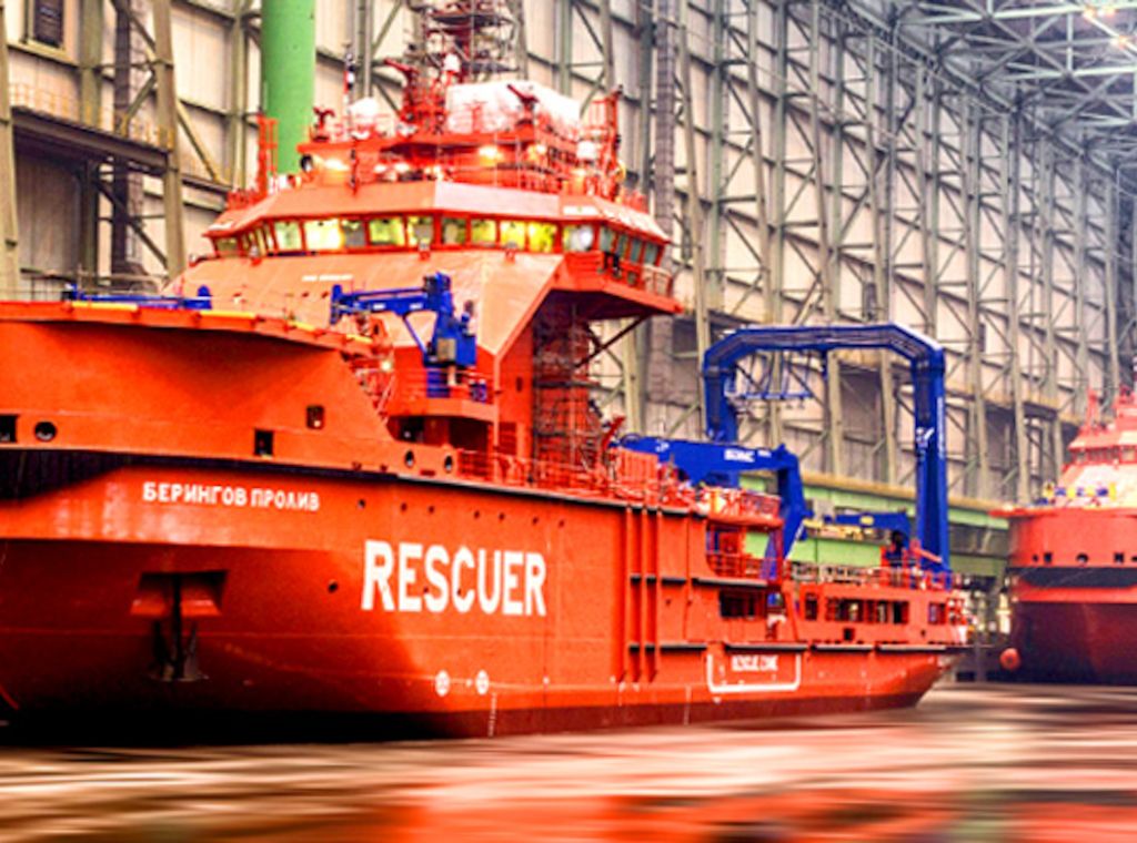 Decksbelag Typ MARINE auf zwei Bergungs- und Rettungsschiffen für den Einsatz in der Arktis