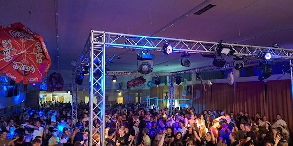 Purer Mallorcastyle: Ballermann Radio Party heizt Stangenroth ein