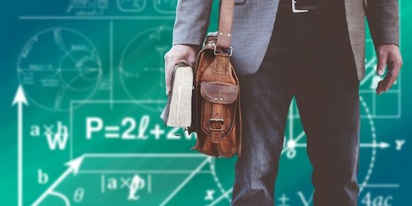 ARAG: Dürfen Lehrer ihren Schülern alles vorschreiben?