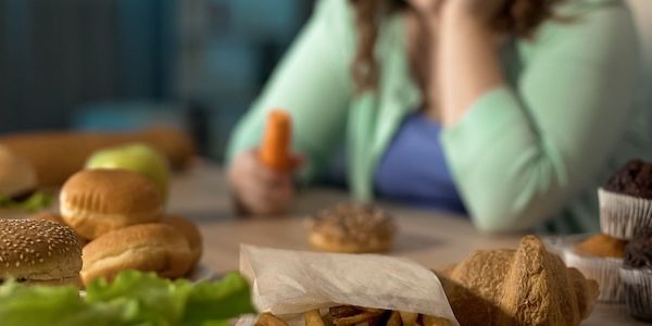 Erhöhter Zucker- und Alkoholkonsum ursächlich für Burnout? 