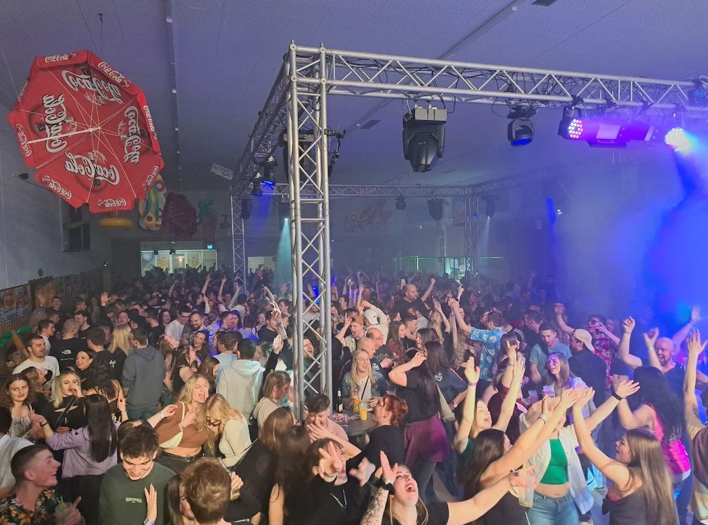 Mallorcastyle auf Eurem Vereinsfest: Die originale Ballermann Party mit Ballermann Radio