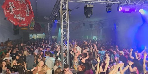 Mallorcastyle auf Eurem Vereinsfest: Die originale Ballermann Party mit Ballermann Radio