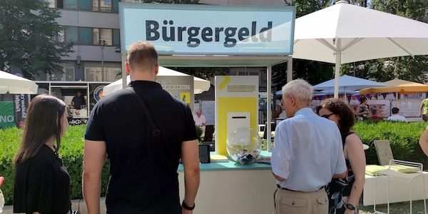 Bayern fördert zwölf Projekte gegen Arbeitslosigkeit mit 2,2 Millionen Euro