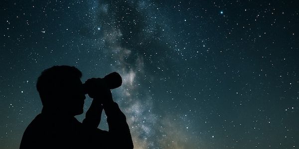 Sternenkarten für digitale Wege: Mit Astrogeografie den passenden Ort finden