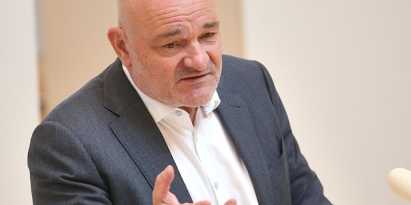 Brandenburg richtet Haushaltsstrukturkommission ein