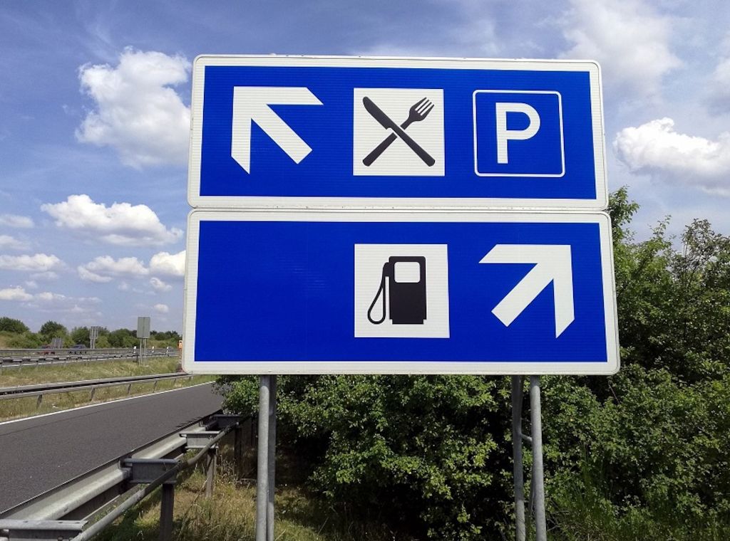 Linke will Autobahn-Toiletten verstaatlichen