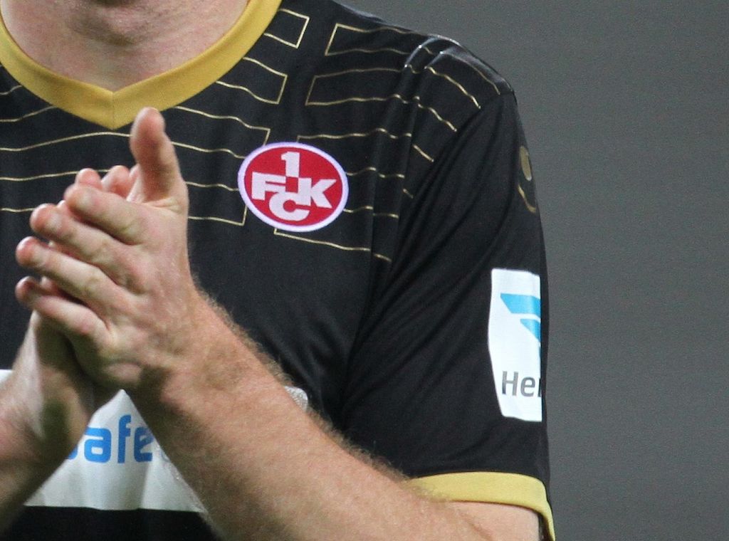 2. Bundesliga: Kaiserslautern ringt ideenlose Schalker nieder