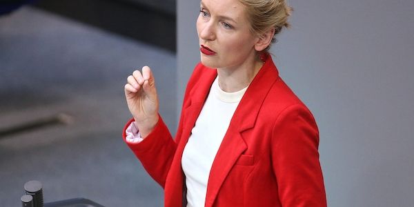 Tariftreuegesetz: Linke fordert Bas zu Verschärfungen auf