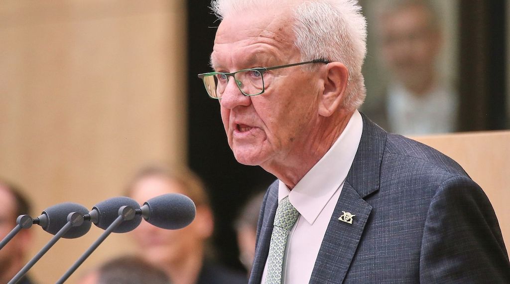 Kretschmann fordert von Arbeitern "jetzt mal ranklotzen"