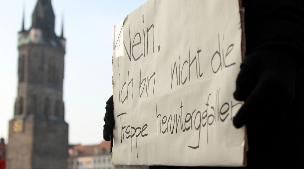 Linke wegen Anstieg häuslicher Gewalt alarmiert
