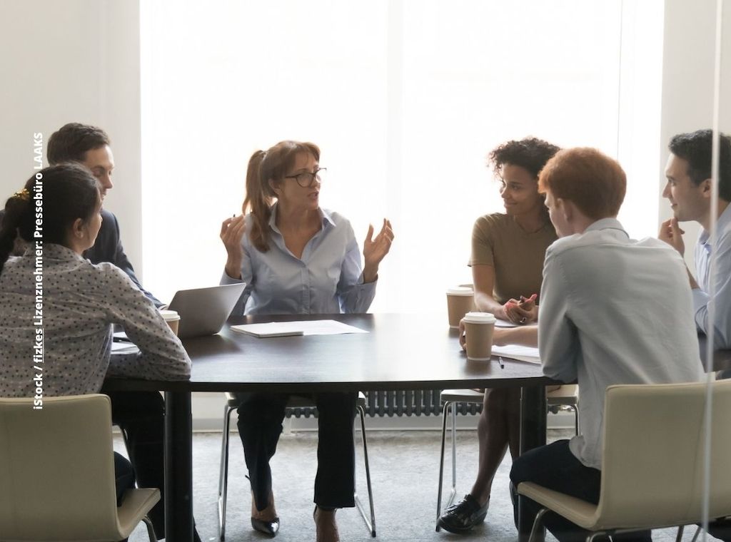 Stress im Amt: Burnout bedroht Effizienz des ganzen Teams
