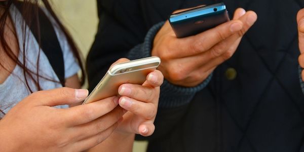 Smartphone Detox: 8 Tipps, damit das digitale Fasten gelingt