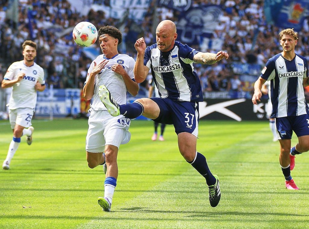 2. Bundesliga: Hertha und KSC trennen sich torlos