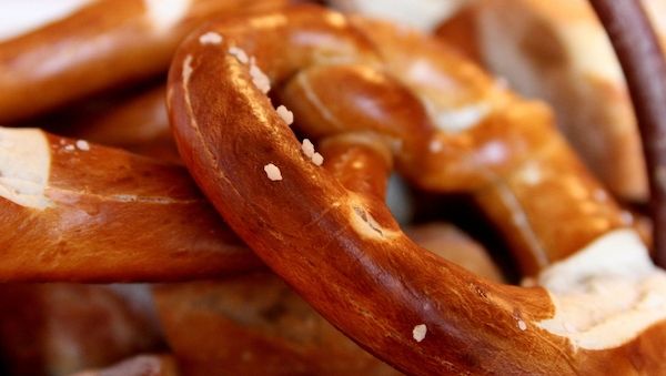Polizei sucht Zeugen nach Überfall auf Bäckerei in Hamburg-Finkenwerder