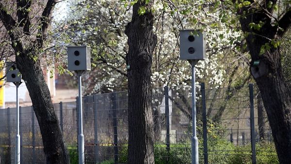 70-Jähriger beschädigt Radarmessgerät in München