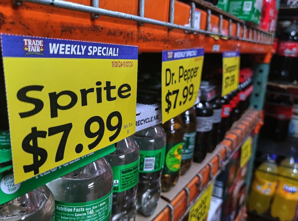 US-Inflationsrate bleibt bei 2,7 Prozent - Kerninflation steigt