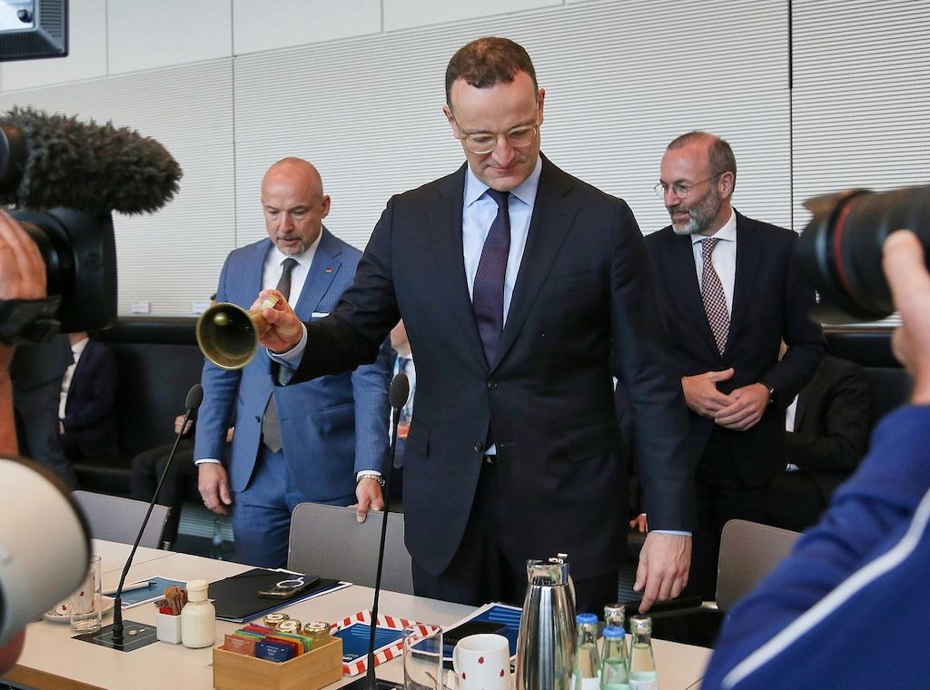 Waffenembargo: Unionsfraktionschefs wollen Gespräch mit Merz