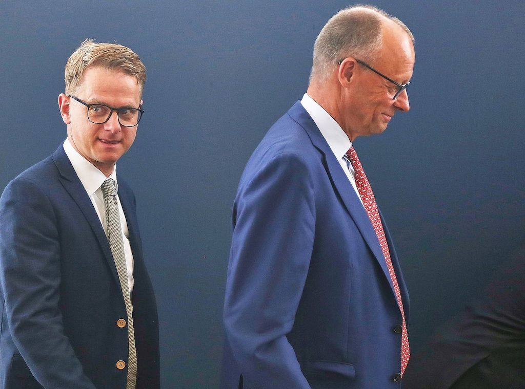 Union im Politbarometer weiterhin vor AfD