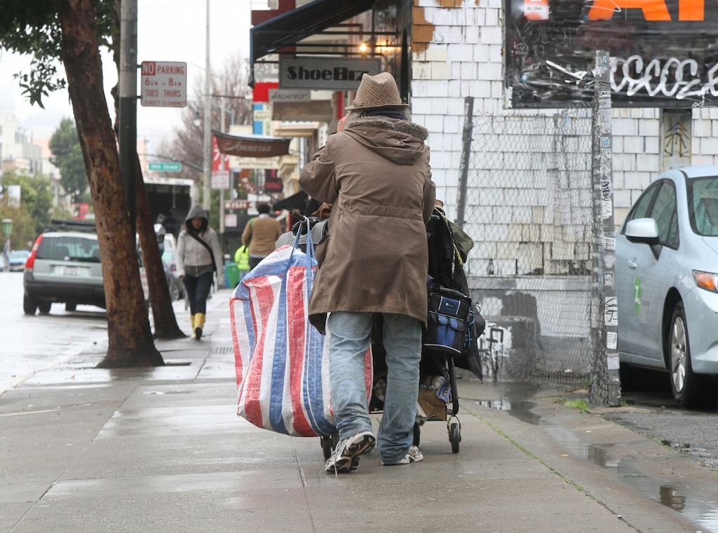 Städtetag will von Bund und Ländern Hitzeschutz für Obdachlose