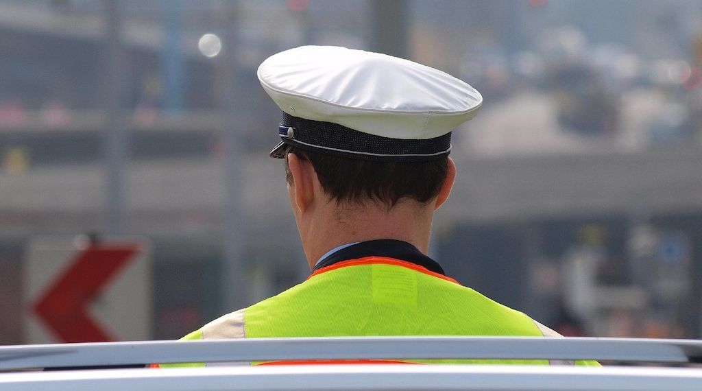 Polizist in Berlin-Spandau bei Verkehrskontrolle verletzt