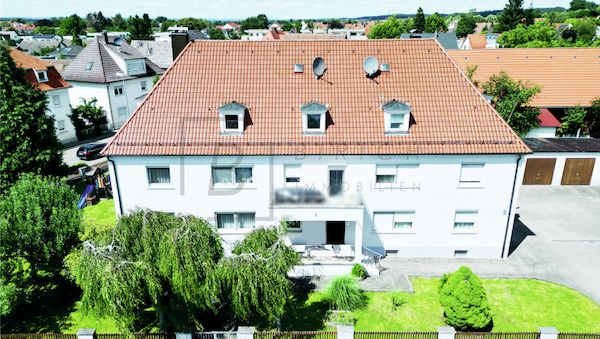 Schicke 4,5-Zimmer-Wohnung mit Stil, Substanz & Spielplatz!