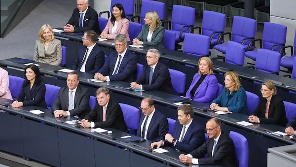 Radtke: "Regierung muss innenpolitisch Vertrauen zurückgewinnen"