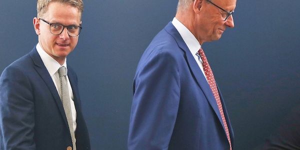 Union im Politbarometer weiterhin vor AfD