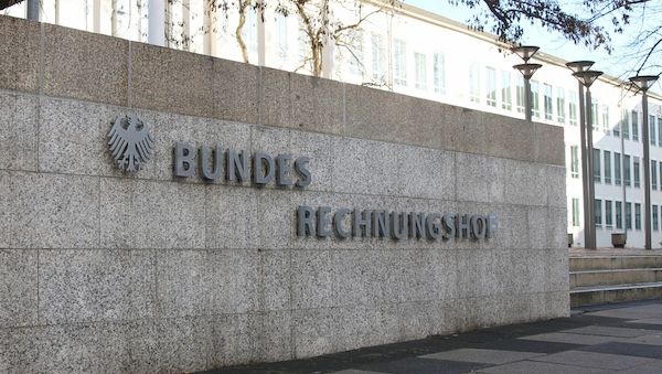 Rechnungshof verlangt Notmaßnahmen gegen GKV-Finanzmisere