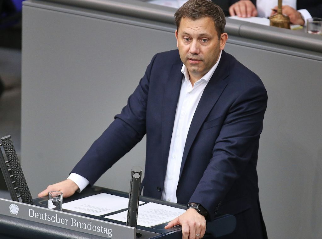 SPD verteidigt Klingbeils Steuer-Überlegungen