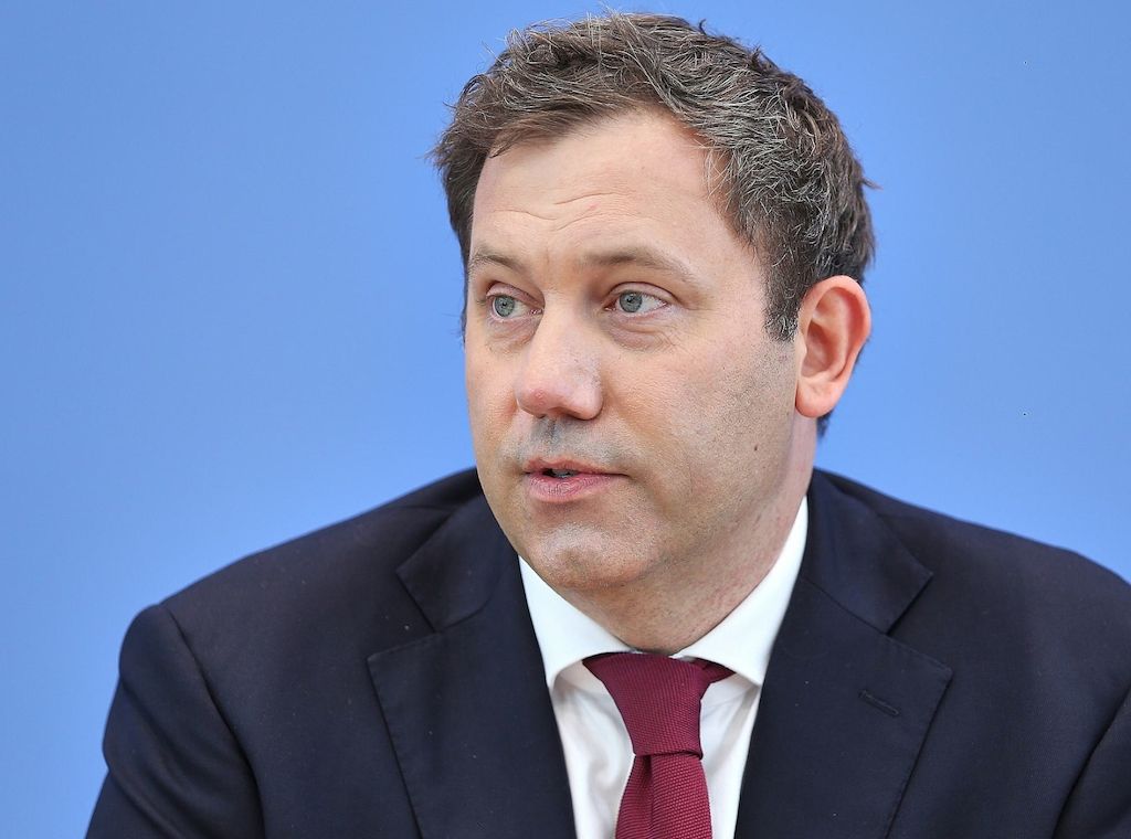 Nach Klingbeil-Vorstoß: Frei pocht auf Koalitionsvertrag