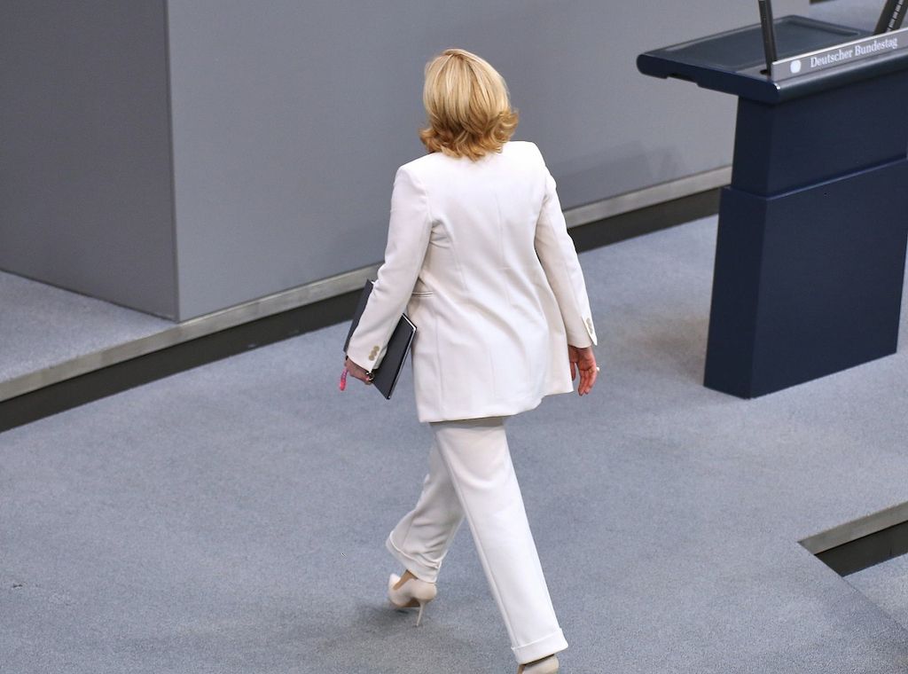 Linksfraktionschefin legt Klöckner Rücktritt nahe