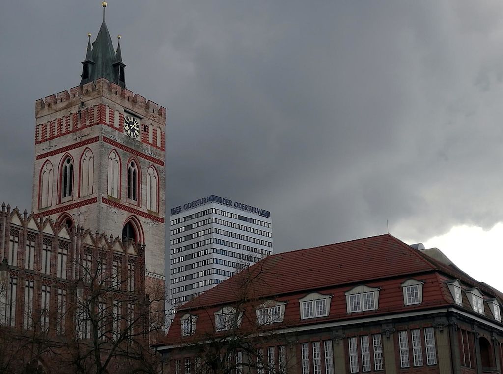 Frankfurt (Oder) startet Interessenbekundungsverfahren für Pflegeprojekte