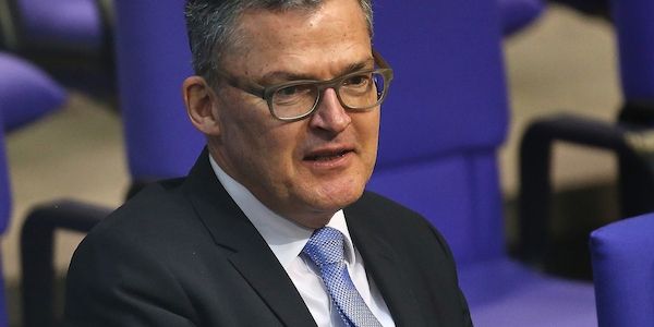 Kiesewetter wirft Trump Desinteresse an der Ukraine vor