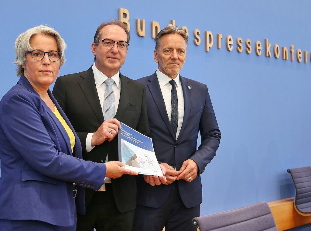 Lagebild vorgestellt: Fallzahlen zu Kindesmissbrauch bleiben hoch